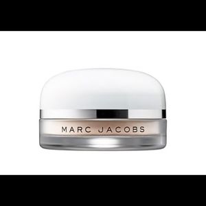 Brand New Marc Jacobs Finish Line Setting Powder